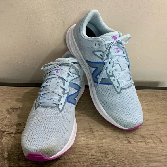 Womens NEW BALANCE Light Blue DYNA SOFT DRIFT V2 Running SHOES Athletic SNEAKERS - Picture 2 of 5